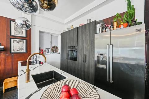 3 bedroom flat for sale, 165 Fordwych Road, London NW2