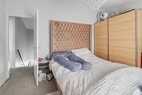 undefined, Shephall View, Stevenage SG1