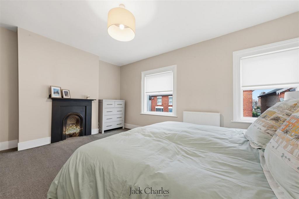 29 Uridge Road.jpg