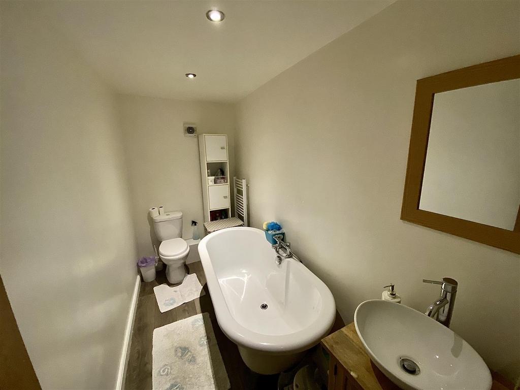 Bathroom/WC
