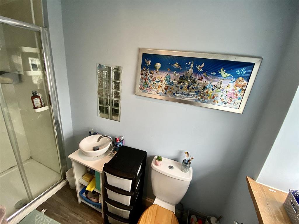 Ensuite