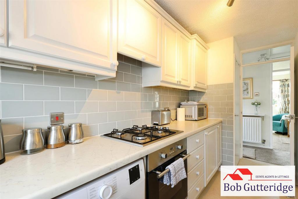 Fitted kitchen