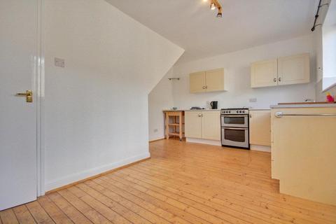 2 bedroom house to rent, Mascotte Gardens, Hornsea