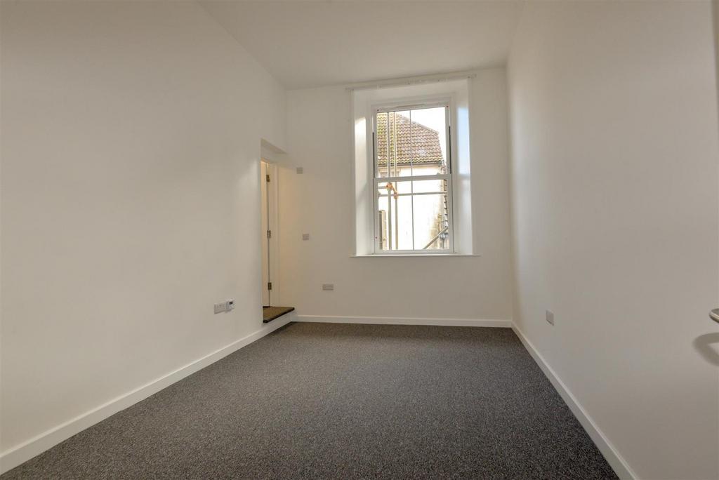 Bedroom1 1.jpg
