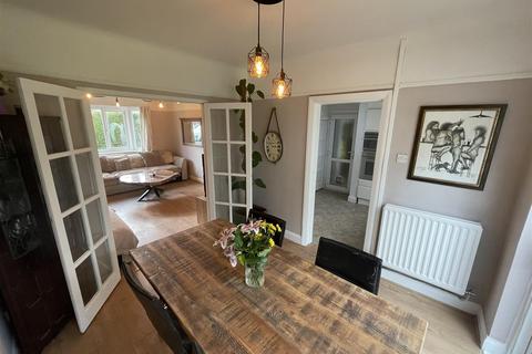 undefined, Glenwood Drive, Wirral