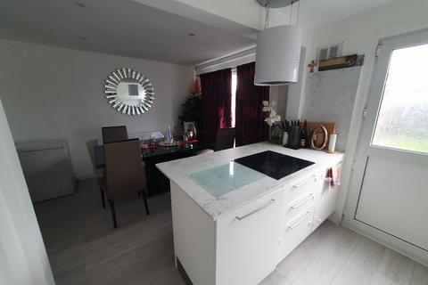 3 bedroom end of terrace house for sale, Ashgate, Abingdon