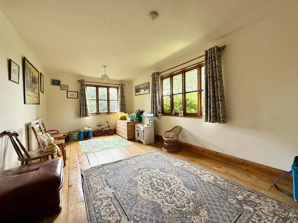 Bedroom3.jpg