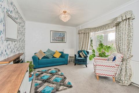 2 bedroom semi-detached house for sale, Lumley Avenue, Castleford
