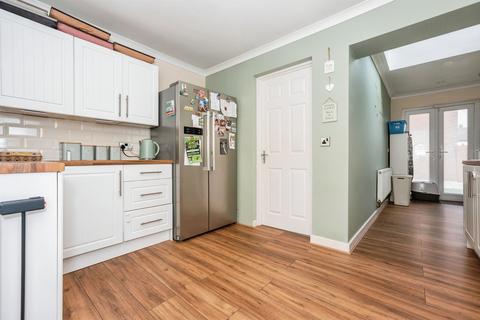 undefined, St. Teresa Walk, Chadwell St Mary, Grays