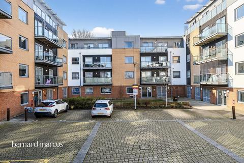 Talbot Close, Mitcham