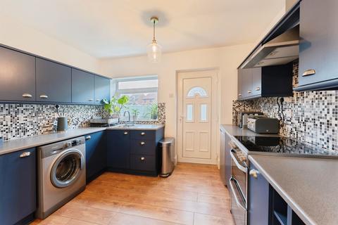 2 bedroom semi-detached house for sale, Hawthorn Road, Little Sutton, Ellesmere Port