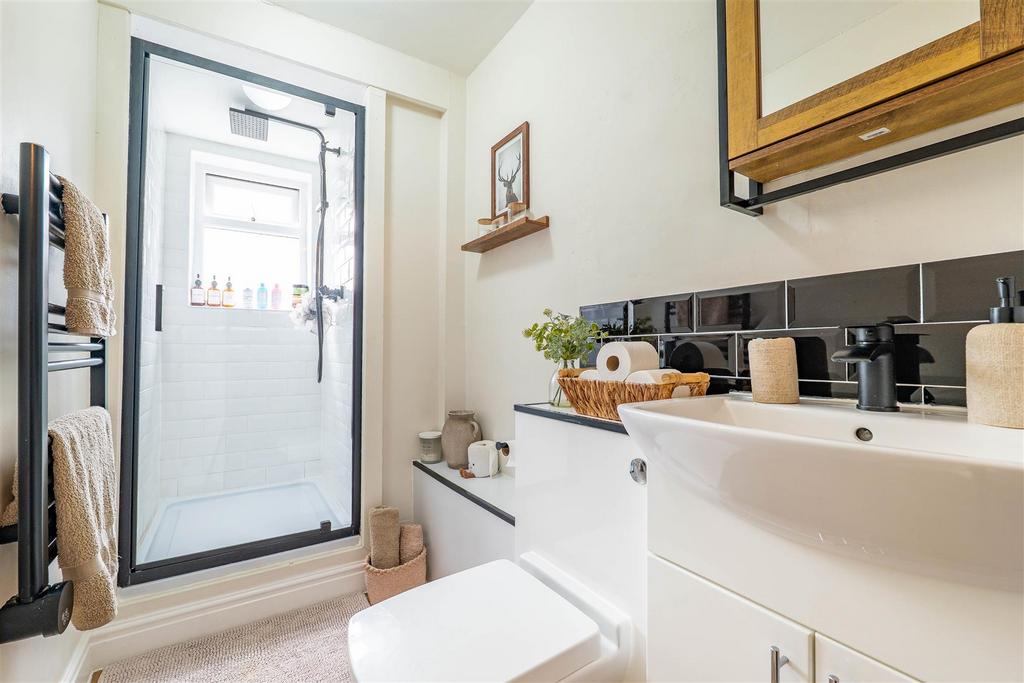 Family Shower Room