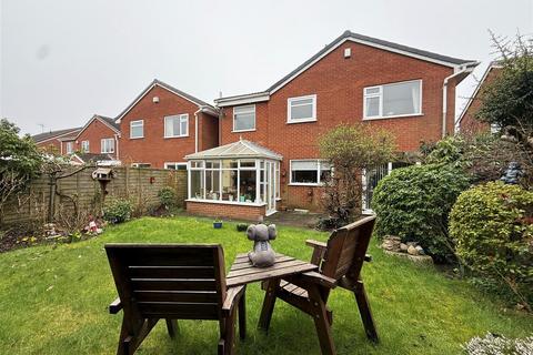4 bedroom detached house for sale, Lilac Way, Halesowen