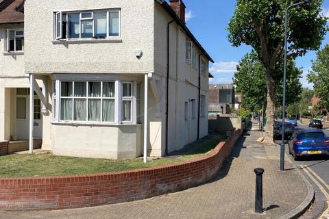88B Teignmouth Road, London, NW2