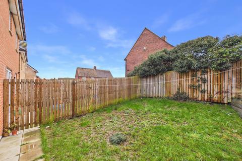 3 bedroom semi-detached house for sale, Lilac Crescent, City Edge, Blakelaw, NE5