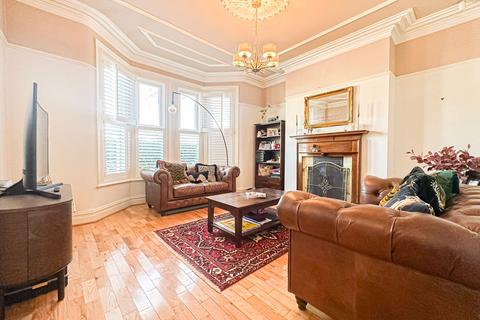 undefined, Menlove Avenue, Liverpool, L18