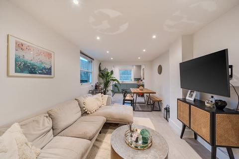 3 bedroom flat for sale, Wavertree Road, Streatham Hill, London, SW2