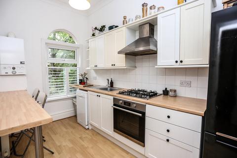 2 bedroom flat for sale, Cranbourne Road, Heaton Moor, Stockport, SK4