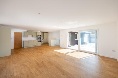 2 bedroom bungalow for sale, Robergerie, St. Sampson, Guernsey