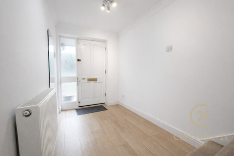 3 bedroom terraced house to rent, Windrush, NEW MALDEN KT3