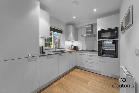 1 bedroom apartment for sale, Baltic Court, Archangel Street, London, SE16