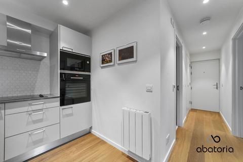 1 bedroom apartment for sale, Baltic Court, Archangel Street, London, SE16