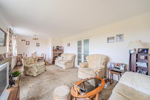 4 bedroom detached house for sale, Seagrave Close, Seaford