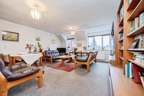 2 bedroom apartment for sale, Havercroft Close, St. Albans