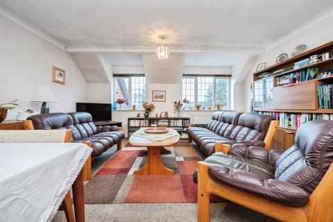 2 bedroom apartment for sale, Havercroft Close, St. Albans