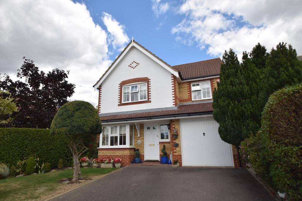 6 Lambourn Avenue front.jpg