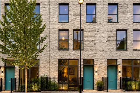 4 bedroom house for sale, Henry Street, London SE8