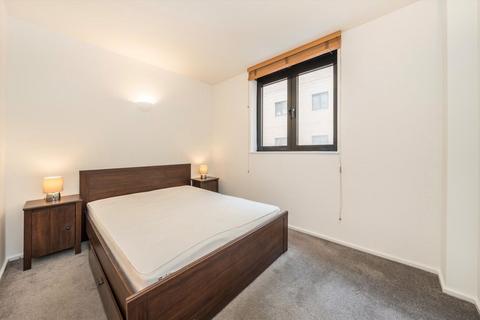 2 bedroom maisonette to rent, Point West, London SW7