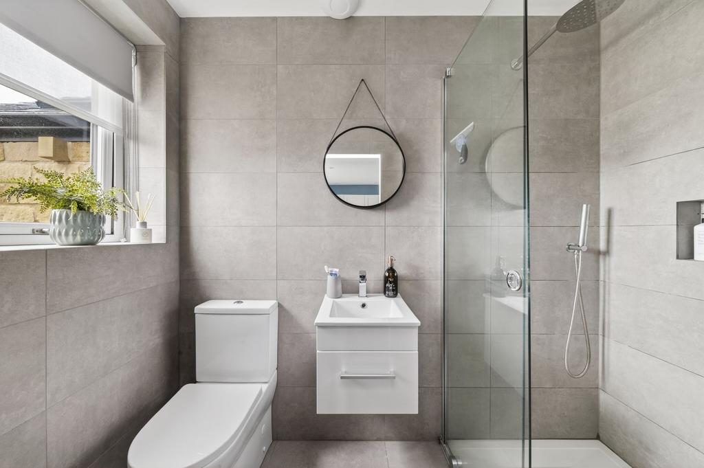 Bedroom three en suite shower room
