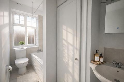 Studio to rent, Belsize Grove, Belsize Park NW3