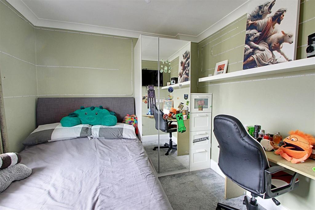 Bedroom 3.jpg