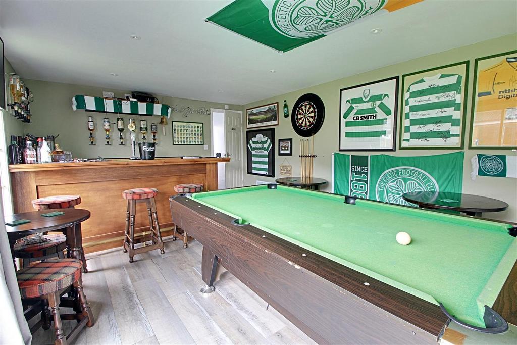 Garden Cabin.jpg