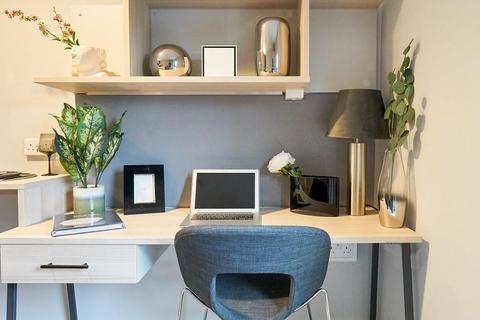 Studio to rent, West Street, Sheffield S1