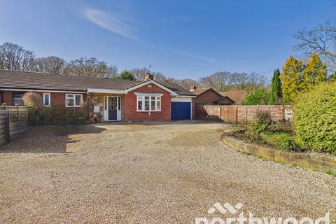 2 bedroom bungalow for sale, Hornash Lane, Shadoxhurst, TN26