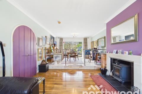 2 bedroom bungalow for sale, Hornash Lane, Shadoxhurst, TN26