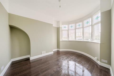 3 bedroom semi-detached house for sale, 37 Sundorne Crescent, Shrewsbury, SY1 4JF