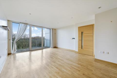 2 bedroom flat for sale, Oswald Building, Chelsea Bridge Wharf, SW11