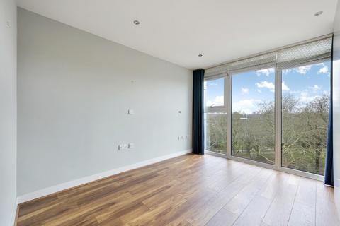 2 bedroom flat for sale, Oswald Building, Chelsea Bridge Wharf, SW11