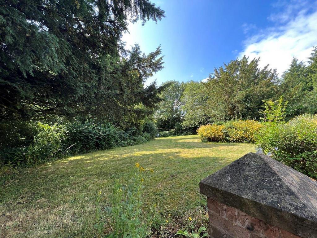 V5 MYcpy Tx E6qy Ok Zwo KDm A.jpg