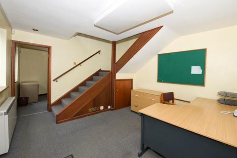 Office to rent, 11 Union St Stourbridge DY8 1QD