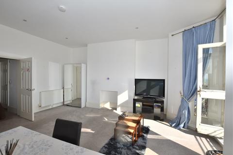 2 bedroom apartment for sale, 132 Marina, St. Leonards-on-Sea, TN38