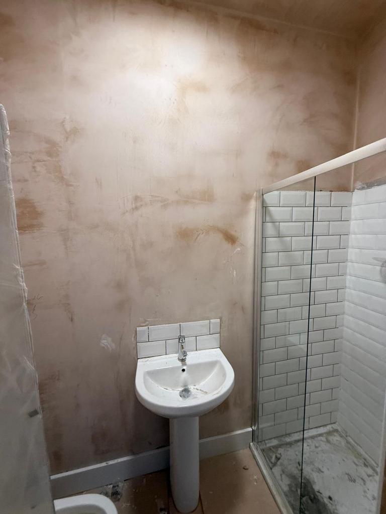 Ensuite 3.jpeg