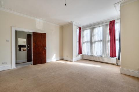 4 bedroom terraced house for sale, Ranelagh Gardens, Ilford