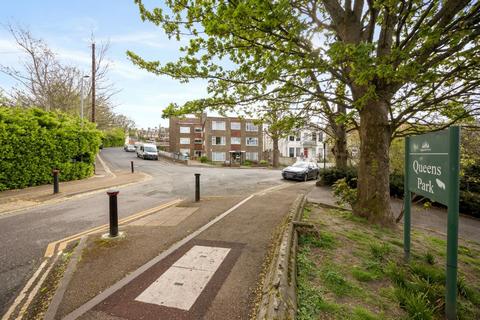 undefined, East Drive, Brighton, BN2