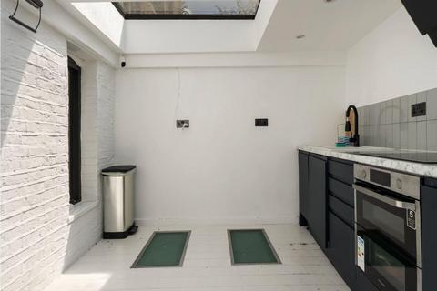 5 bedroom house for sale, Paradise Row