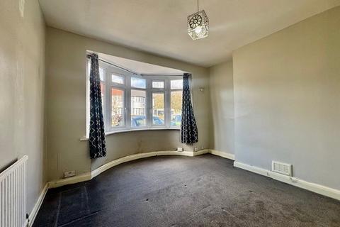 2 bedroom maisonette for sale, Abercorn Crescent, Harrow HA2